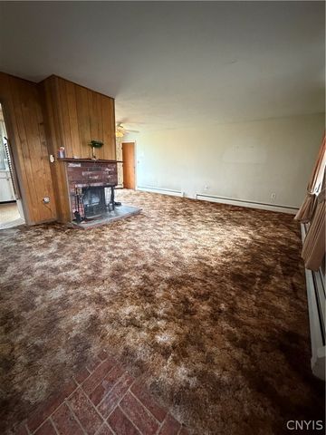 302 Gordon Avenue, Sherrill, NY 13461