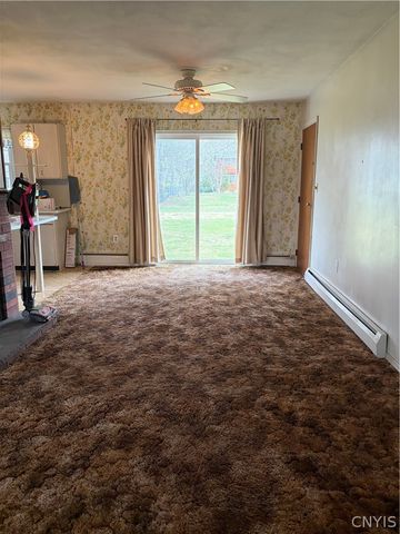 302 Gordon Avenue, Sherrill, NY 13461