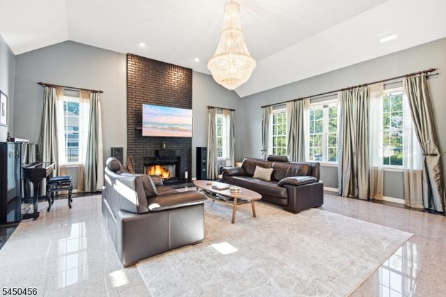 861 Garfield Ave, Bridgewater Twp., NJ 08807