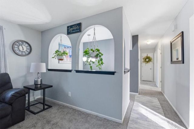 216 S Shrank Avenue, Independence, MO 64056