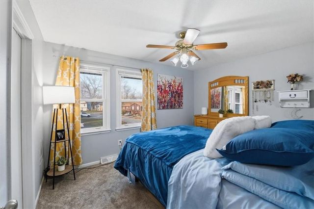 216 S Shrank Avenue, Independence, MO 64056