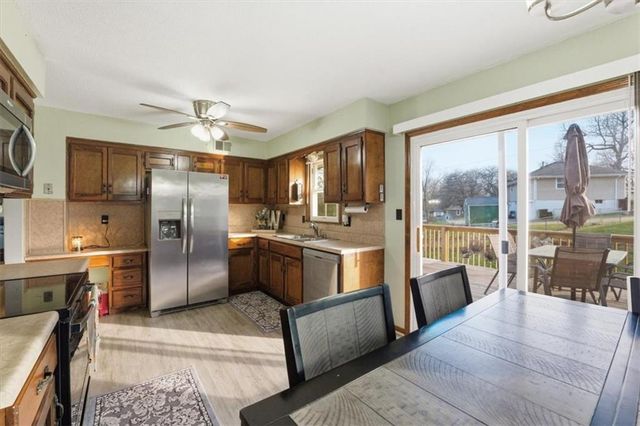 216 S Shrank Avenue, Independence, MO 64056