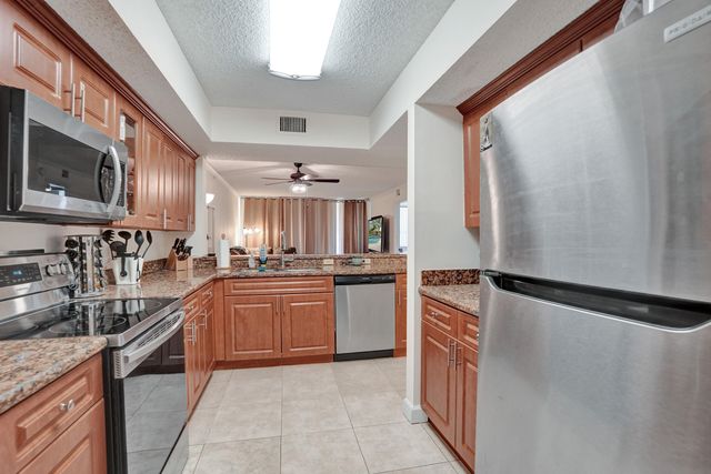 8266 NW 24th Street, Coral Springs, FL 33065