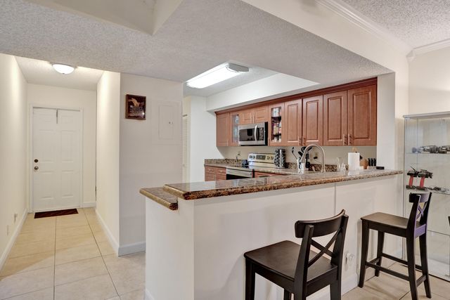 8266 NW 24th Street, Coral Springs, FL 33065