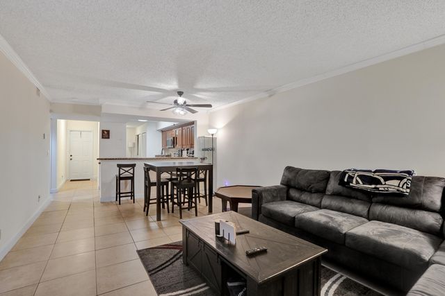 8266 NW 24th Street, Coral Springs, FL 33065