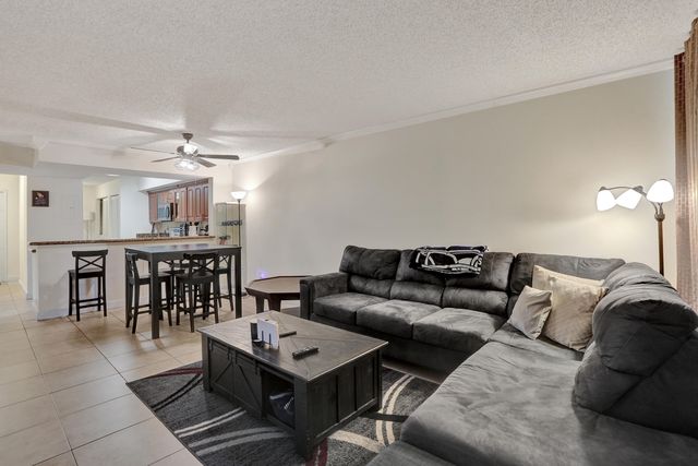 8266 NW 24th Street, Coral Springs, FL 33065