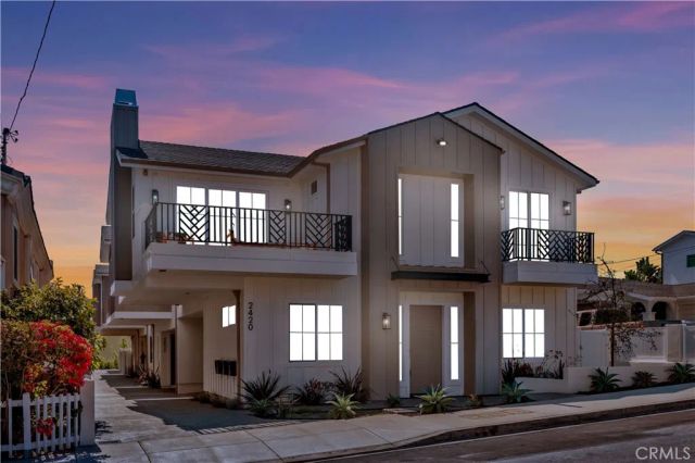 2420 Ives Lane B, Redondo Beach, CA 90278