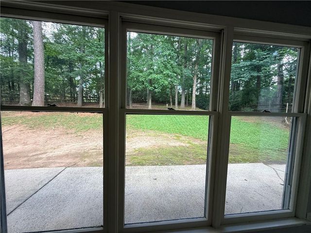 150 Ocee View Court, Johns Creek, GA 30022