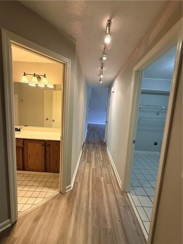 150 Ocee View Court, Johns Creek, GA 30022