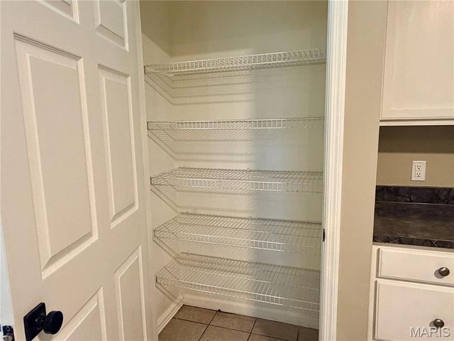 4139 Shaw Boulevard, St Louis, MO 63110