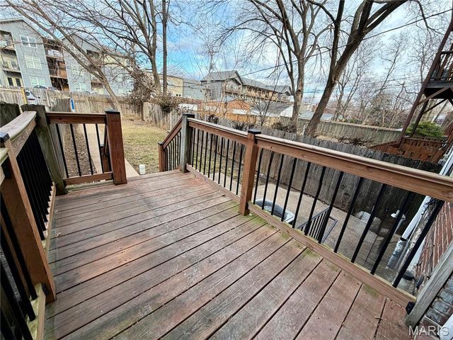 4139 Shaw Boulevard, St Louis, MO 63110