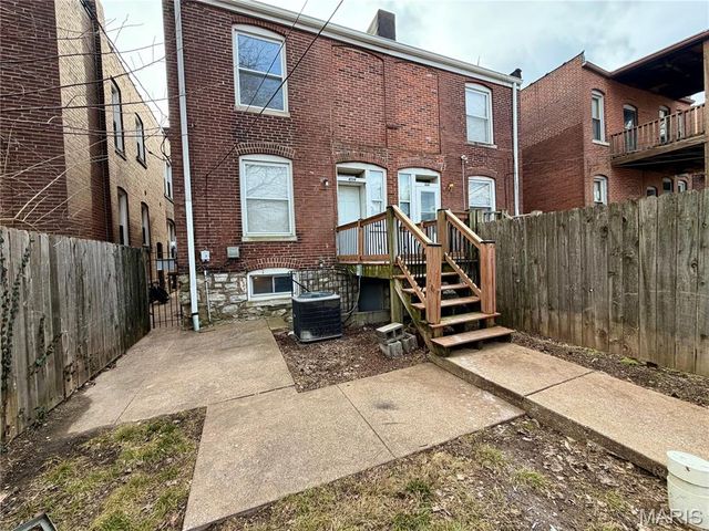 4139 Shaw Boulevard, St Louis, MO 63110