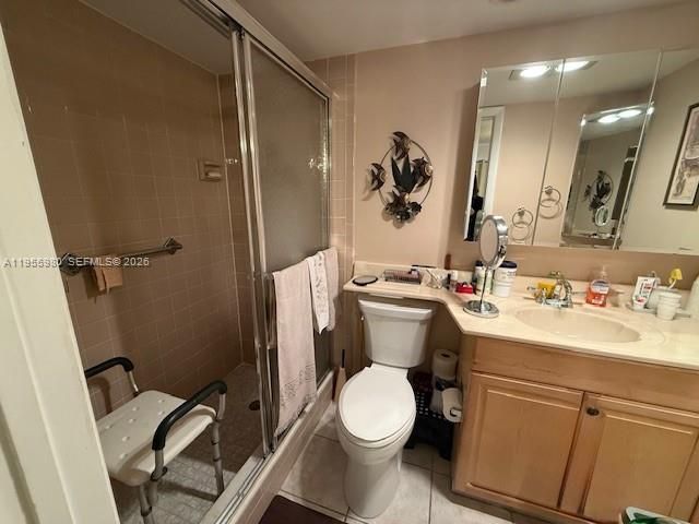 414 SE 10th St 102, Dania Beach, FL 33004