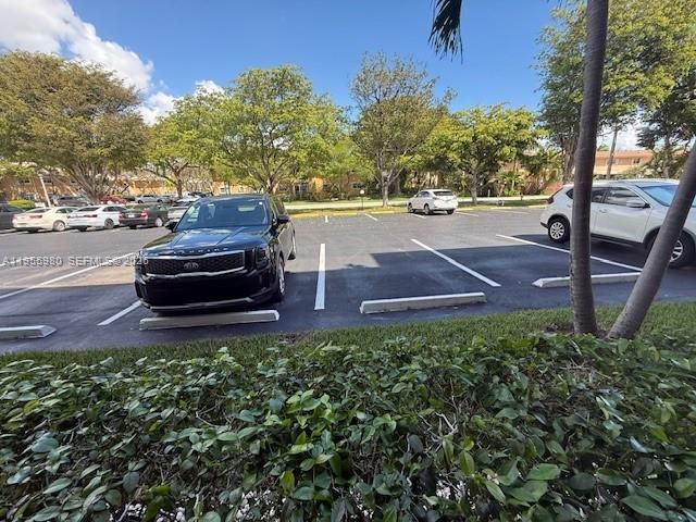 414 SE 10th St 102, Dania Beach, FL 33004