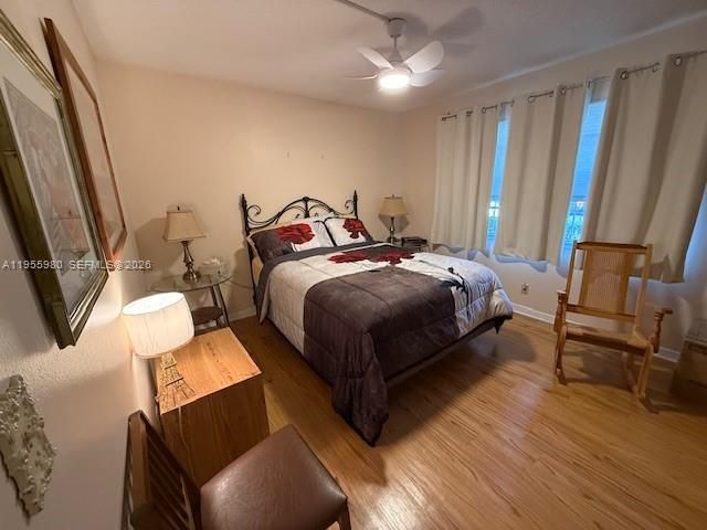 414 SE 10th St 102, Dania Beach, FL 33004