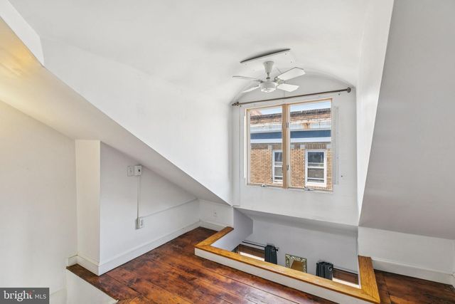 523 S LEITHGOW ST, Philadelphia, PA 19147