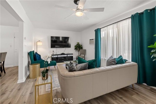 925 S Purdue Avenue, Fresno, CA 93727