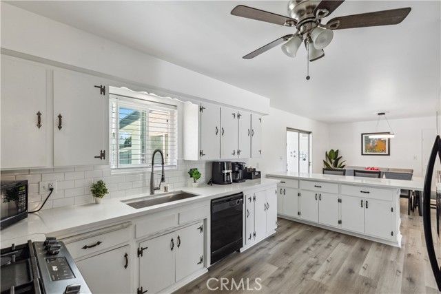 925 S Purdue Avenue, Fresno, CA 93727