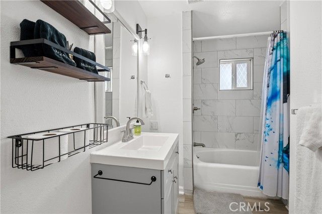 925 S Purdue Avenue, Fresno, CA 93727