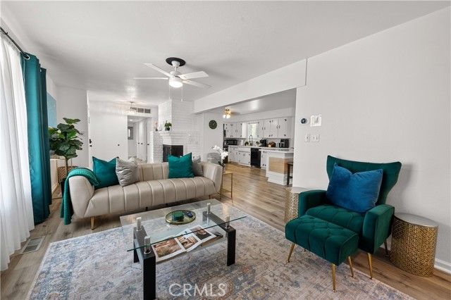 925 S Purdue Avenue, Fresno, CA 93727