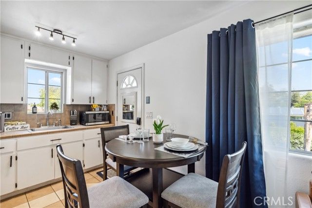 925 S Purdue Avenue, Fresno, CA 93727