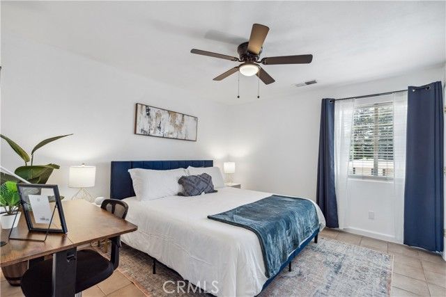 925 S Purdue Avenue, Fresno, CA 93727