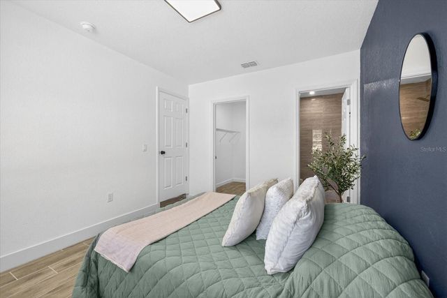 3203 DELRAY DRIVE, Tampa, FL 33619