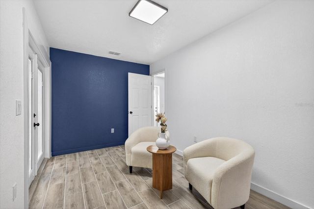 3203 DELRAY DRIVE, Tampa, FL 33619