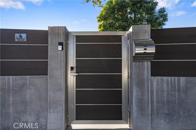 7807 Stansbury, Panorama City (los Angeles), CA 91402