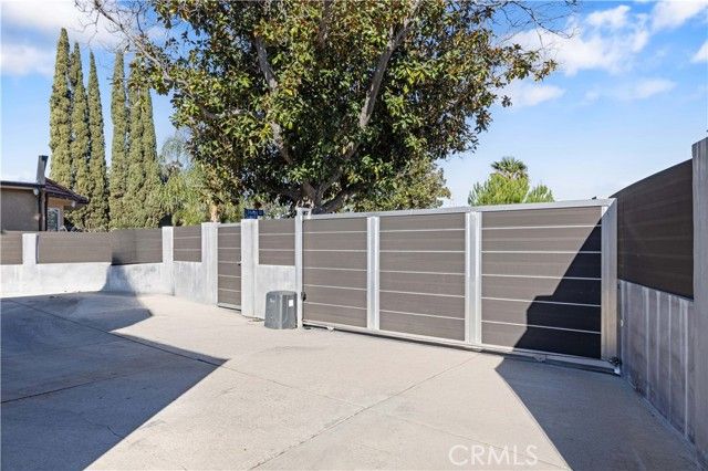 7807 Stansbury, Panorama City (los Angeles), CA 91402