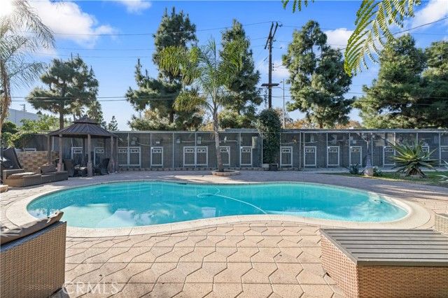 7807 Stansbury, Panorama City (los Angeles), CA 91402