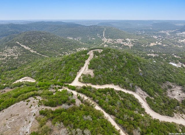898 Mountain View Lane, Pipe Creek, TX 78063