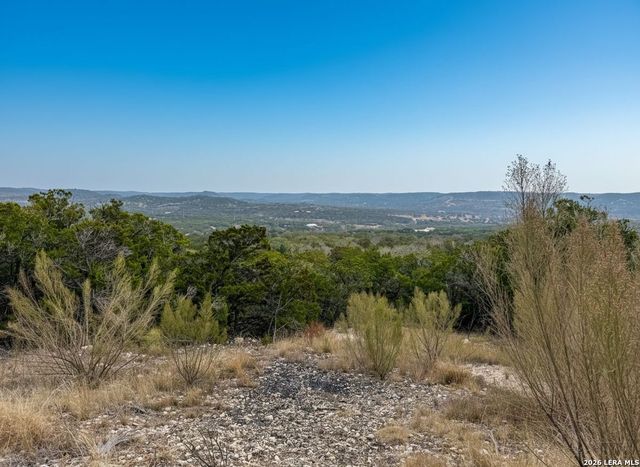 898 Mountain View Lane, Pipe Creek, TX 78063