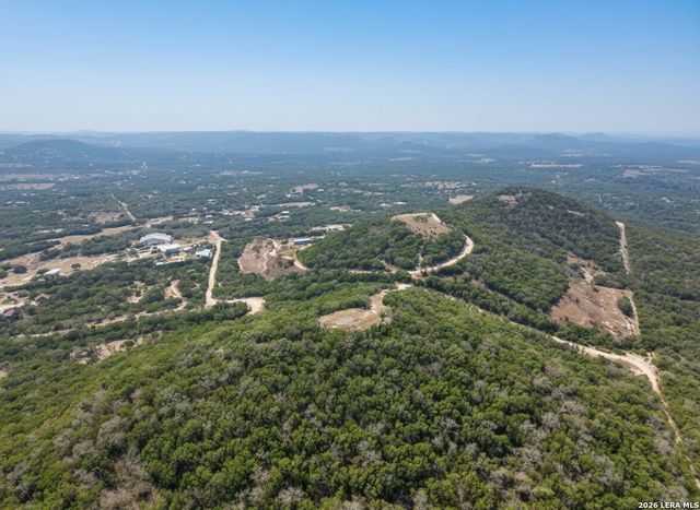 898 Mountain View Lane, Pipe Creek, TX 78063
