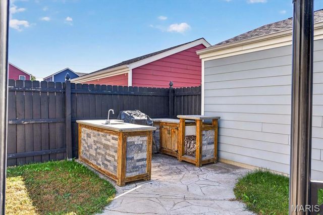 3409 E Lime Kiln, St Charles, MO 63301