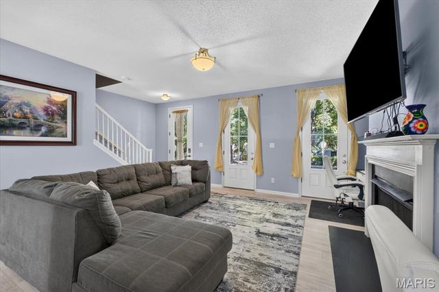3409 E Lime Kiln, St Charles, MO 63301