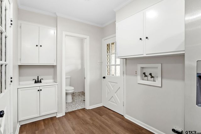 617 Nacogdoches, Jacksonville, TX 75766