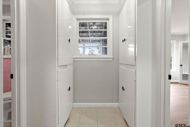 617 Nacogdoches, Jacksonville, TX 75766