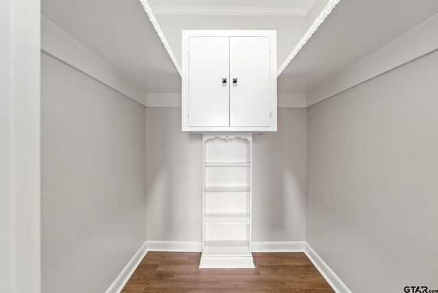 617 Nacogdoches, Jacksonville, TX 75766