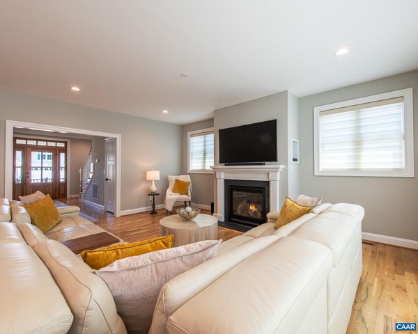 28 RED PINE DR, Zion Crossroads, VA 22942