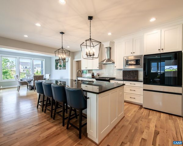 28 RED PINE DR, Zion Crossroads, VA 22942