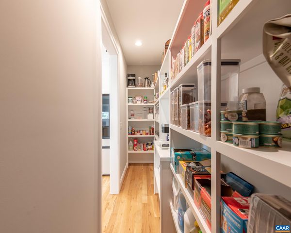 28 RED PINE DR, Zion Crossroads, VA 22942