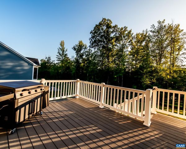 28 RED PINE DR, Zion Crossroads, VA 22942