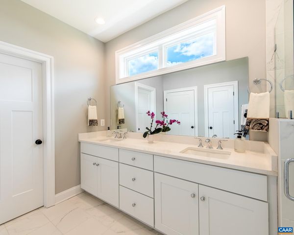 28 RED PINE DR, Zion Crossroads, VA 22942