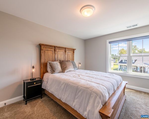 28 RED PINE DR, Zion Crossroads, VA 22942