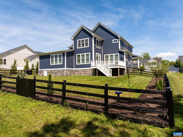 28 RED PINE DR, Zion Crossroads, VA 22942