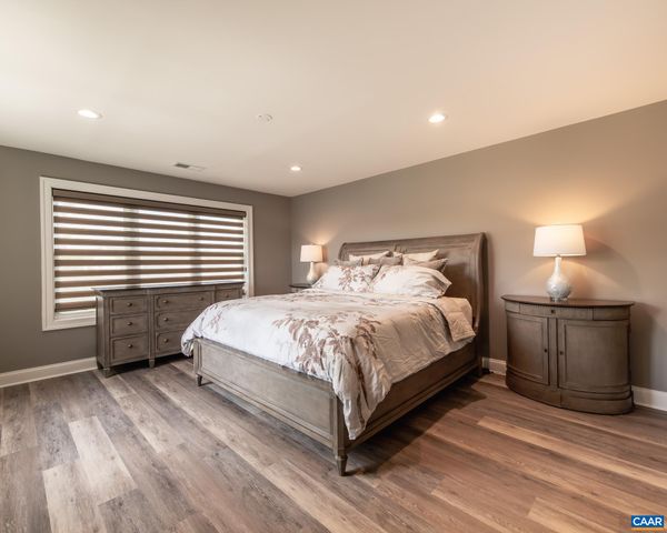 28 RED PINE DR, Zion Crossroads, VA 22942