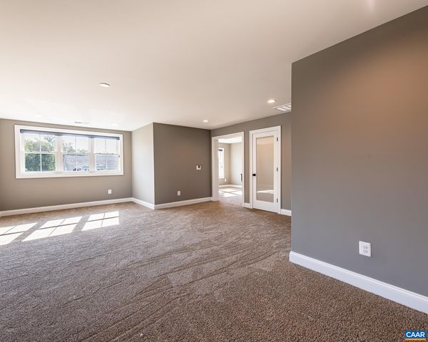 28 RED PINE DR, Zion Crossroads, VA 22942