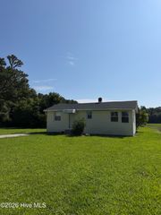 2217 Harvey Point Road, Hertford, NC 27944