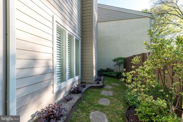 231 HASTINGS CT, Doylestown, PA 18901